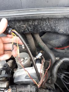 Gaz kelebeği elektrik bağlantısı