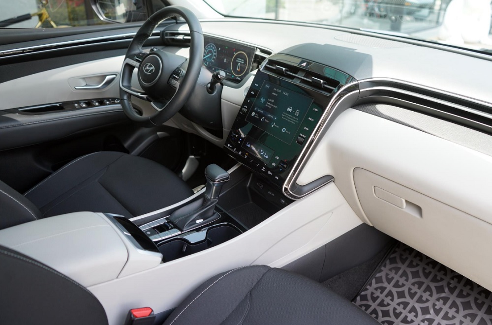 Yeni Tucson 1.6 t-gdi comfort 4x2 dct (benzinli) iç görünüm